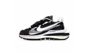 Nike SACΛI PEGASUS