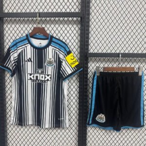 Tenue – Newcastle – Enfant – 2026/27