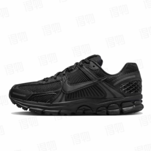 Nike Vomero « triple black »