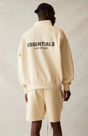 Pull zippé - Essentials