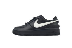 Nike AMBUSH X AIR FORCE 1 NOIRE