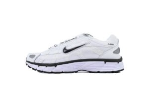 Nike P6000 BLANC ARGENT MÉTALLISÉ NOIR